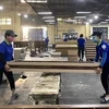 Производство мебели на предприятии Thuan An (Фото: ВИА) 