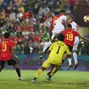 Хо Тхань Минь забивает гол головой на 63-й минуте, обеспечив Вьетнаму победу со счетом 2:0. (Фото: ВИА)