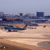 Самолеты на аэропорте Таншоннят. (Фото: ВИА)
