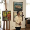 Посол Нгуен Хонг Тхать выступает с речью открытия выставки. (Фото опубликовано ВИА)