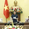 Председатель Национального собрания (НС) Выонг Динь Хюэ выступил с речью, закрыв 15-й сессии Постоянной комиссии НС 15-го созыва. (Фото: ВИА)