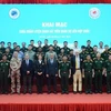 Вьетнамские и иностранные делегаты на церемонии открытия курса. (Фото: qdnd.vn)