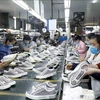 Производство обуви для экспорта на европейский рынок. (Фото: ВИА)