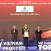 Рейтинги, составленные Vietnam Report, были объявлены на церемонии в Ханое 25 октября. (Фото: ВИА) 