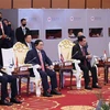 Премьер-министр Фам Минь Тьинь и главы правительств стран АСЕАН на диалоге с представителями Межпарламентской Генеральной Ассамблеи АСЕАН. (Фото: Зыонг Жанг/ВИА)