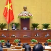 Постоянный заместитель председателя Национального собрания Чан Тхань Ман выступил модератором дневного заседания 6 января 2023 г. (Фото: ВИА)