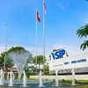 В 1996 году сингапурская группа Sembcorp Industries и вьетнамская Becamex Group создали первый промышленный парк VN-Singapore Industrial Park (VSIP), расположенный на площади 2500 га в провинции Биньзыонг. (Фото: congthuong.vn)