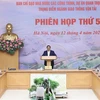 Премьер-министр Фам Минь Тьинь провел заседание. (Фото: ВИА)