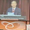 Заместитель министра сельского хозяйства и развития сельских местностей Фунг Дык Тиен выступает на 90-й конференции на высоком увроне Генеральной Ассамблеи Всемирной организации охраны здоровья животных (WOAH). (Фото: опубликовано ВИА)