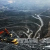 Добыча угля на угольной шахте Кханьхоа в провинции Тхайyнгуен. (Фото: ВИA)