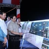 Премьер-министр Фам Минь Тьинь инспектирует крупные проекты в Куангчи (Фото: ВИA)