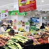 Цены на электроэнергию и продукты питания выросли, в результате чего ИПЦ в июле увеличился на 0,45%. (Фото:Ми Фыонг/ВИА)