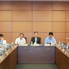 В группе обсудили депутаты делегаций Национального собрания города Дананг и провинций Туенкуанг, Тэйнинь и Шонла. (Фото: ВИА)