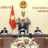 Председатель НС Выонг Динь Хюэ выступает на заседании (Фото: ВИA)