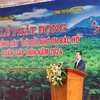 Президент государства Во Ван Тхыонг выступает на церемонии, посвященной началу фестиваля посадки деревьев (Фото: ВИA)
