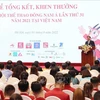 Премьер-министр СРВ Фам Минь Тинь высоко оценивает выдающиеся достижения тренеров и спортсменов вьетнамской спортивной делегации, участвовавших в 31-х Играх Юго-Восточной Азии. (Фото: ВИА)