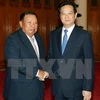 越南政府总理阮晋勇会见老挝国家副主席本扬•沃拉吉