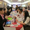 越南与泰国企业代表交流寻找合作商机