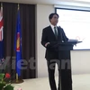 越南驻新西兰大使阮越勇在招待会上发表讲话（图片来源：越通社）