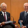 马来西亚总理纳吉布与澳大利亚总理马尔科姆·特恩布尔（图片来源：EPA）