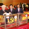 越南党和国家领导人投票选出新一届领导班子