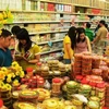 越南有关部门采取多措并举 确保春节食品卫生安全。