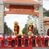 金瓯省胡志明主席纪念区吸引众多游客参观游览