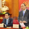 越南政府副总理阮春福在会上发表讲话