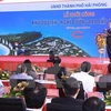 阮春福总理出席海防市绕岛投资总额5万亿越盾的休闲旅游度假区项目动工仪式。