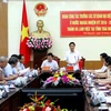 越南外交部部长助理杨志勇一行同太原省领导班子举行会议。