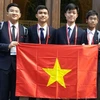 参加2016年国际化学奥林匹克竞赛的4名越南学生。（图：新河内报）