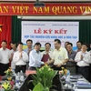 签字仪式（图片来源：bacgiang.gov.vn）