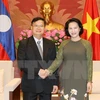 越南国会主席阮氏金银会见老挝国会副主席宋潘·平坎米（越通社—VNA）