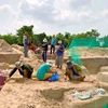 槐婆洞遗址挖掘现场（图片来源：越南人民报）