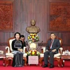 国会主席阮氏金银会见老挝建国阵线主席赛宋蓬·丰威汉（图片来源：越通社）