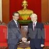 越共中央总书记阮富仲会见日本驻越南大使（越通社—VNA）