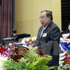 老挝人民革命党新一任中央总书记本扬•沃拉吉在闭幕式上致辞