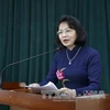 越南国家副主席邓氏玉盛在座谈会上致辞