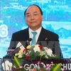 越南政府总理阮春福在宁顺省投资促进会上致辞