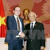 越南国会副主席汪周刘会见罗马尼亚社会民主党议员丹尼尔·巴布莱斯库