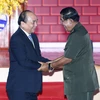 越南政府总理阮春福与柬埔寨首相洪森。