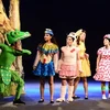 越南青年剧院努力为儿童们营造艺术空间