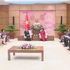 越南国会主席阮氏金银会见中国驻越大使熊波