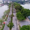首都河内张灯结彩喜迎越南南方解放日与国际劳动节
