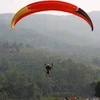 滑翔伞：高空运动爱好者的游戏（组图）