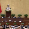 政府总理阮春福现场接受国会代表询问