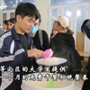 越南国民经济大学向中部地区洪水灾民家属的大学生提供免费餐食