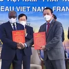 越南与法语国家高层经济论坛开幕 增进双方企业合作