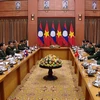 老挝人民军总参谋长坎良•奥萨宋对越南进行正式访问