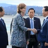 国家主席武文赏一行抵达旧金山机场 开始出席2023年亚太经合组织领导人会议周